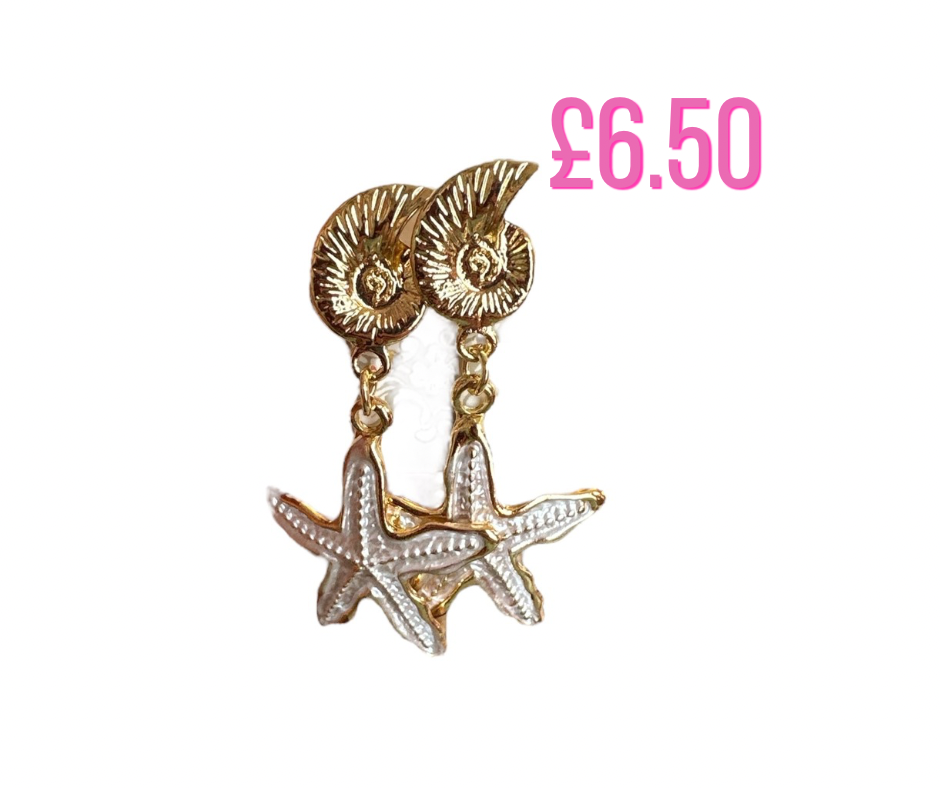 Jewellery Gold/white starfish droplet earrings ⭐️🐚